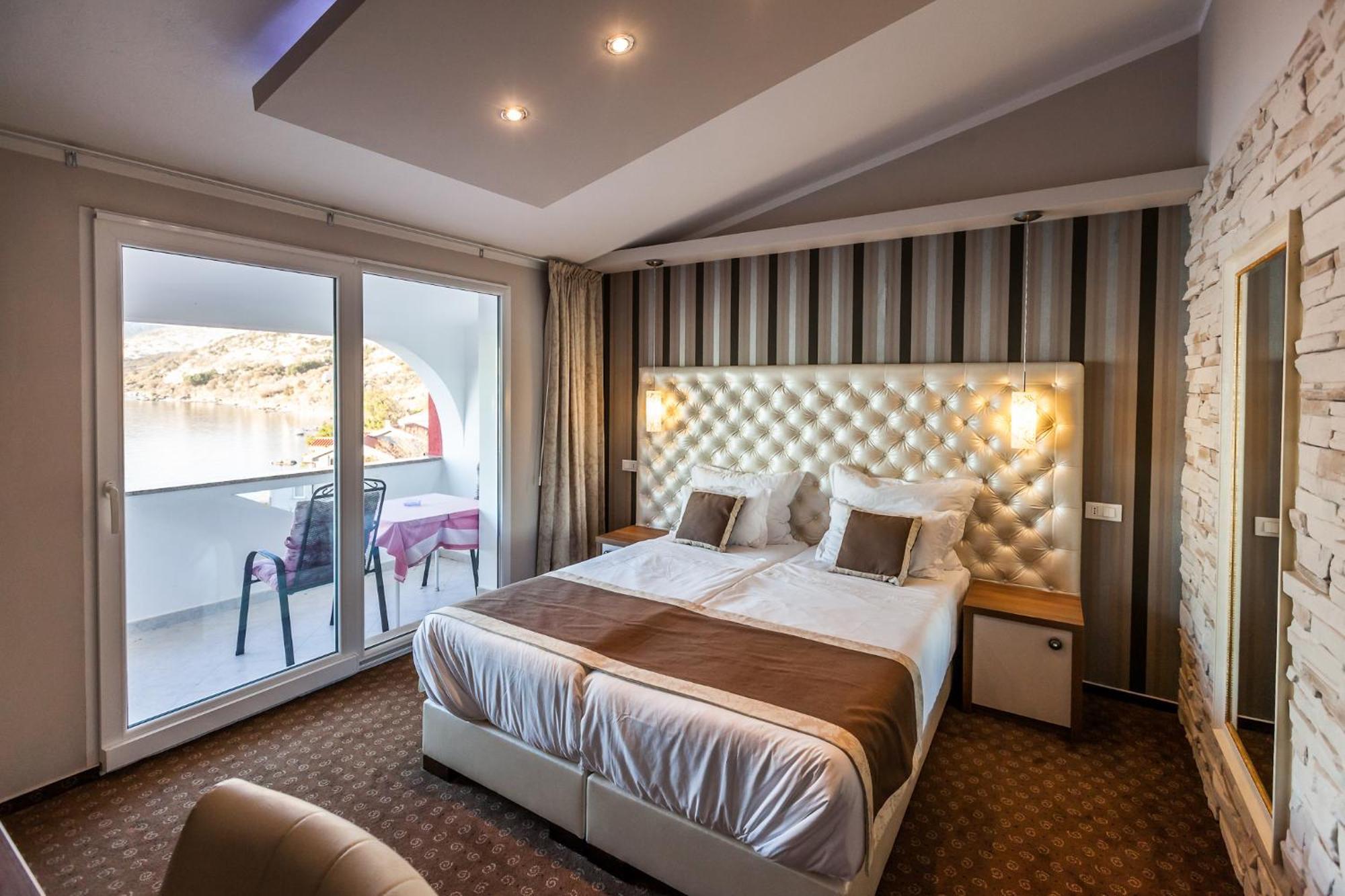 Rooms Nadia Stara Baška Pokoj fotografie